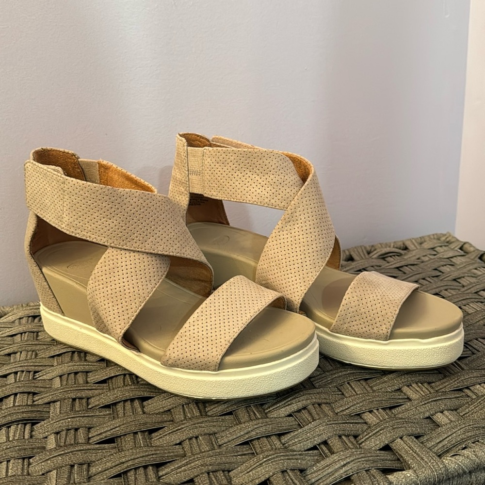 Dr. Scholls Shoes / Sandals / Pumps